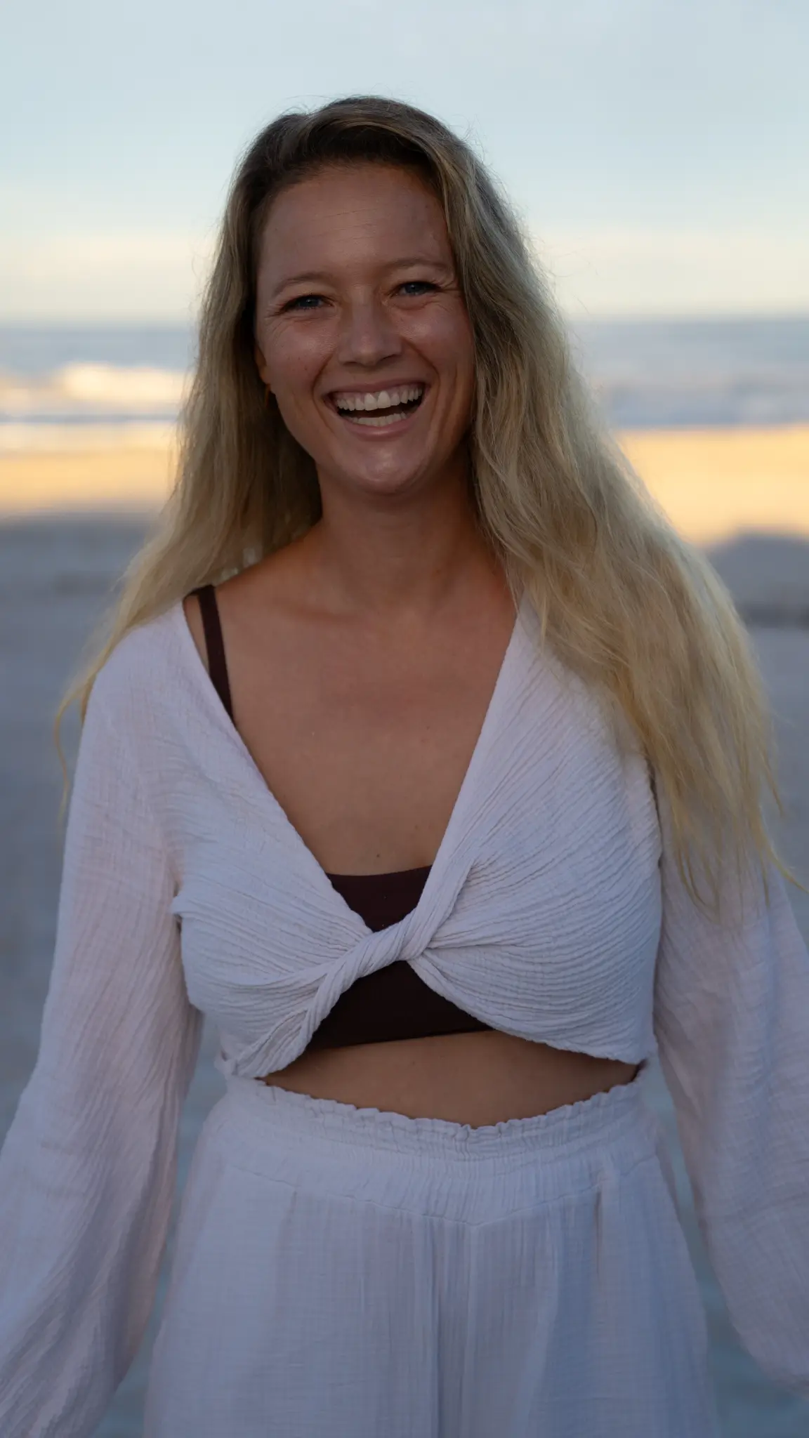 Kristin Planer am Strand in Südafrika